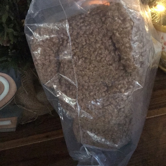 Pottery Barn Cozy Brown Teddy Faux Fur Dog Pillow with Bell Collar 🐕 - Picture 14 of 15